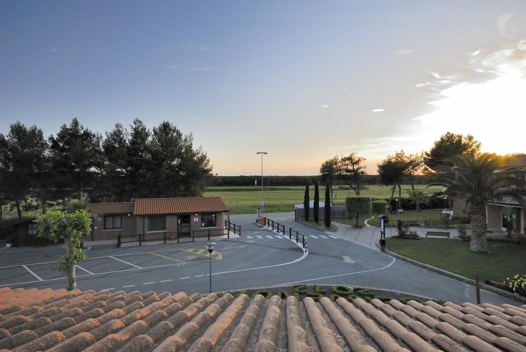 Villaggio Turistico La Cecinella Marina di Cecina Esterno foto
