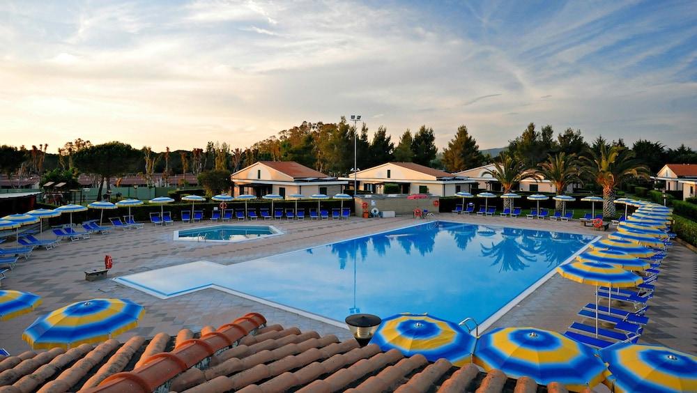 Villaggio Turistico La Cecinella Marina di Cecina Esterno foto