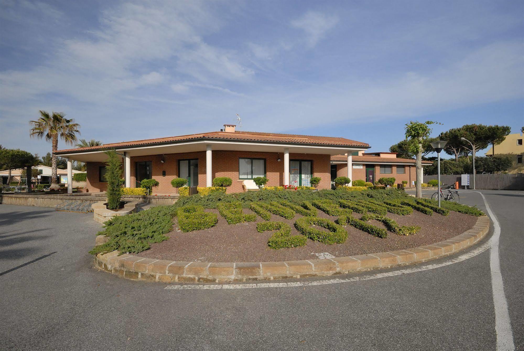 Villaggio Turistico La Cecinella Marina di Cecina Esterno foto