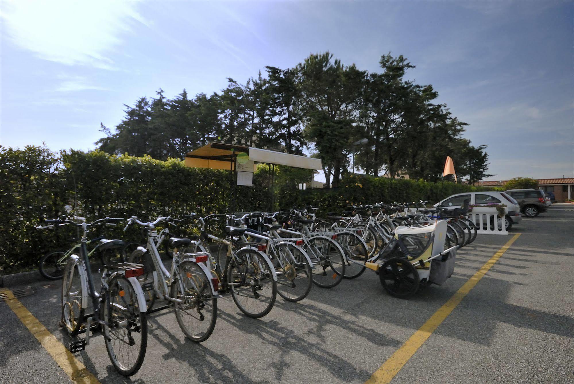 Villaggio Turistico La Cecinella Marina di Cecina Esterno foto