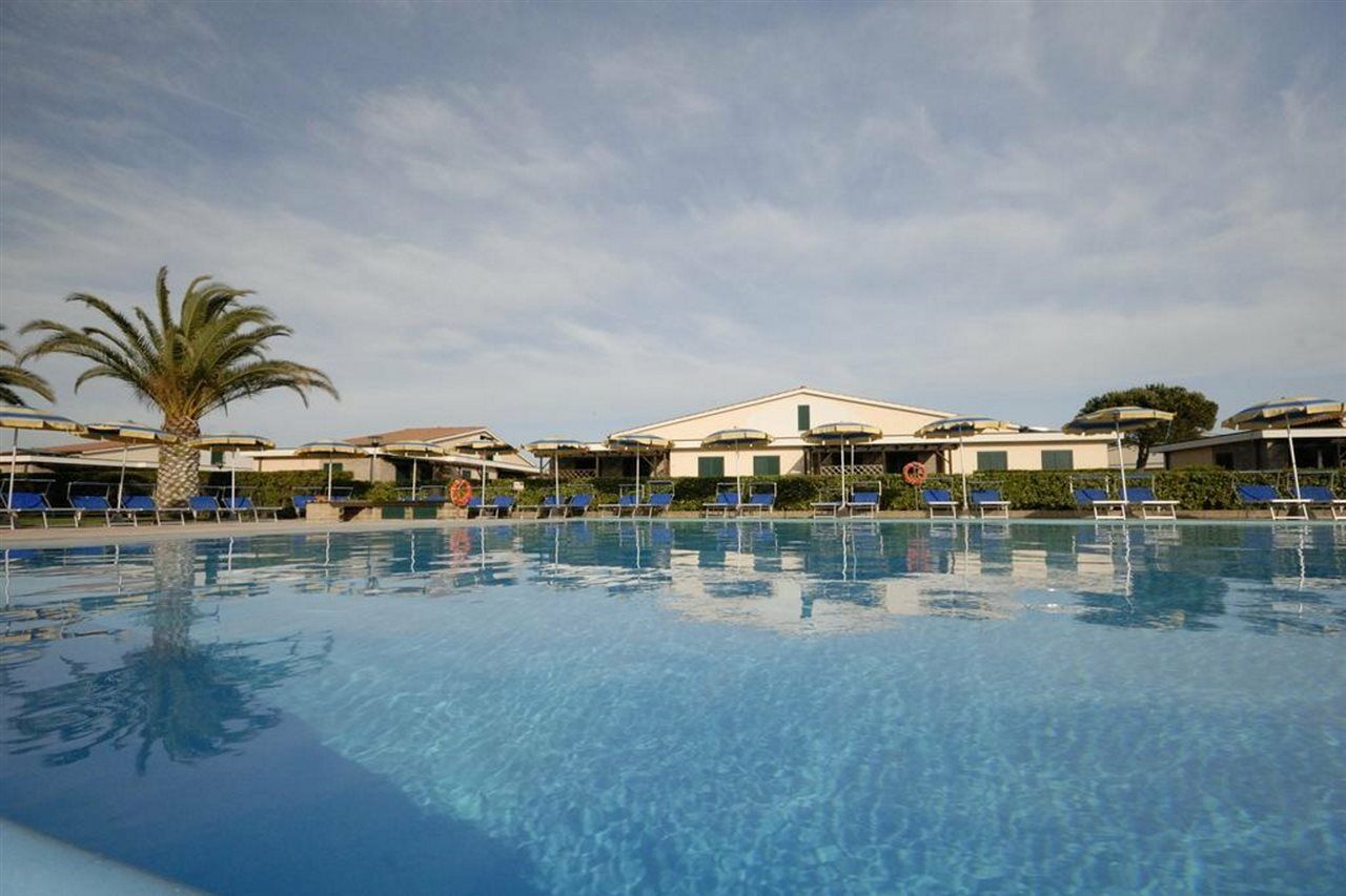 Villaggio Turistico La Cecinella Marina di Cecina Esterno foto