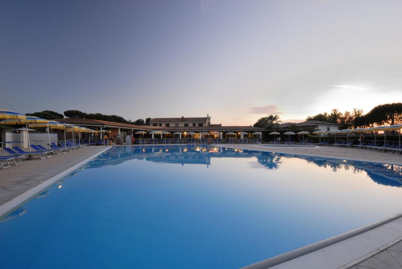 Villaggio Turistico La Cecinella Marina di Cecina Esterno foto