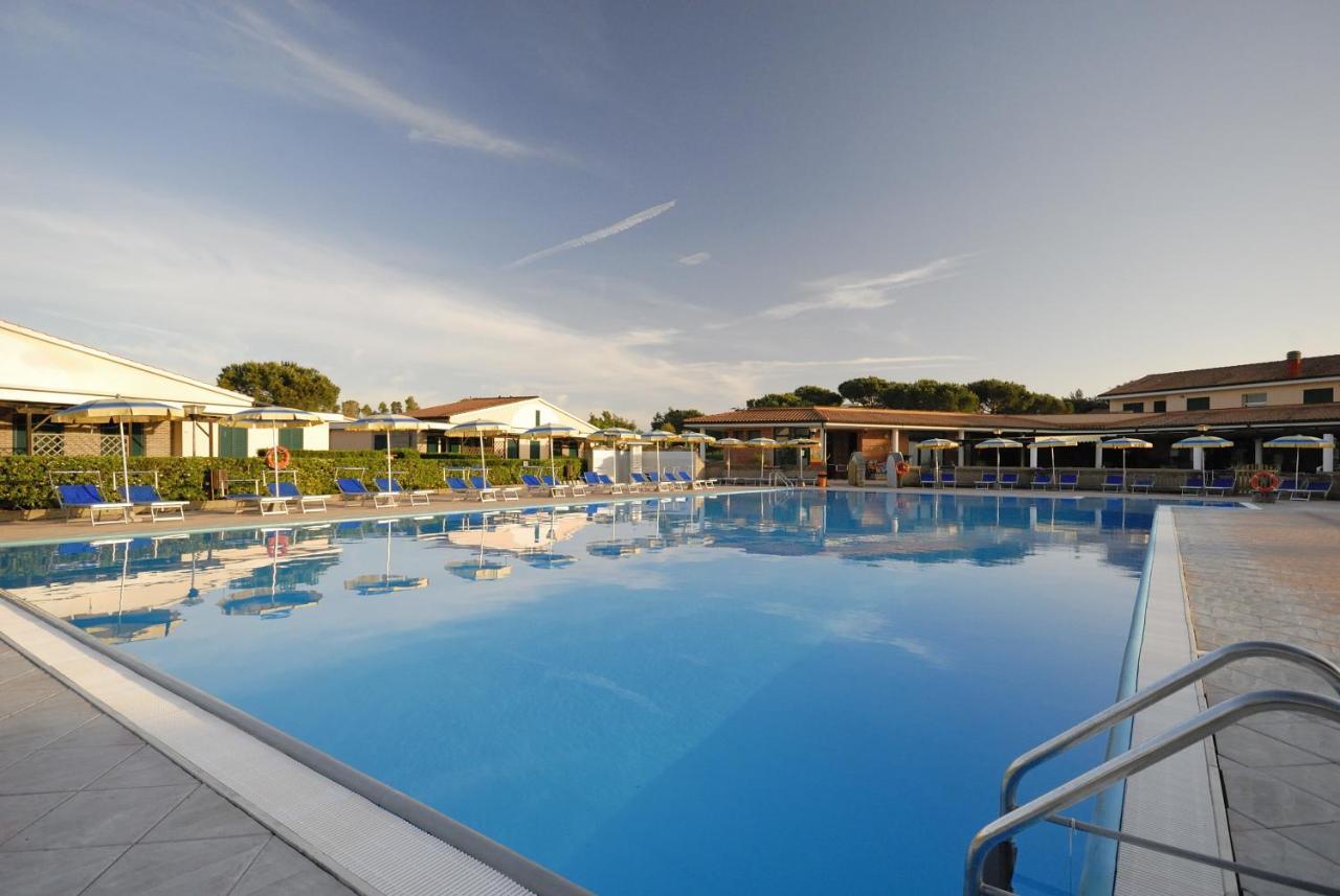 Villaggio Turistico La Cecinella Marina di Cecina Esterno foto